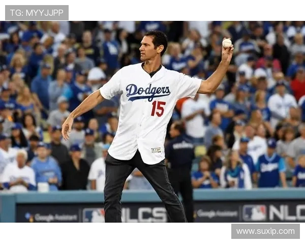 比分激战再掀高潮双方鏖战至终场胜负仅差一分引爆全场热议