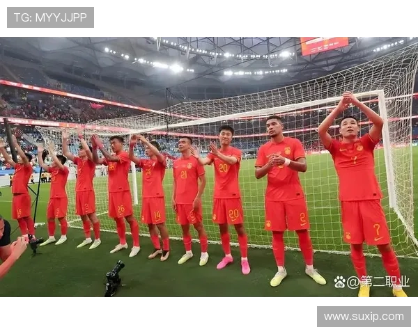 中国广州对阵豹发力的精彩较量揭示了足球战术与团队合作的重要性