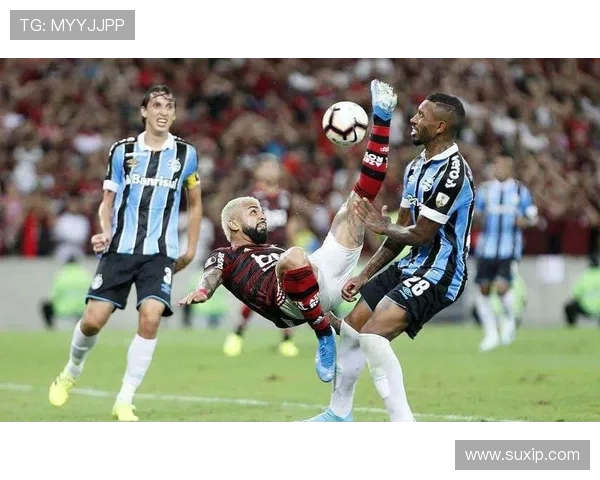 冈山绿鸡与山形山神的激烈对决展现足球魅力与团队精神的巅峰对抗