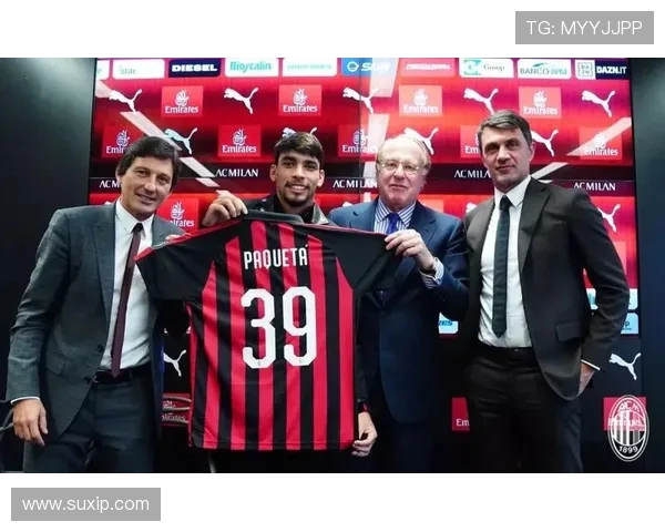 帕奎塔在赛场上的精彩表现引发热议球迷们对他的未来充满期待与关注